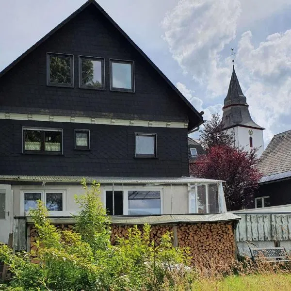 Ferienwohnung Haus Ruhrkopfblick, hotel v destinaci Winterberg