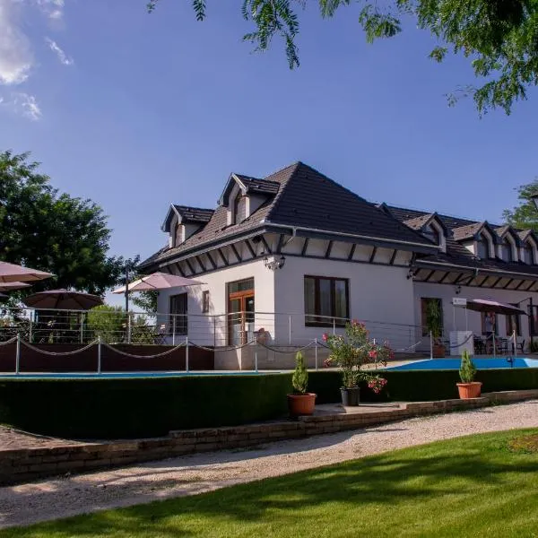 Reneszánsz Vendégház, hotel v destinaci Debrecín