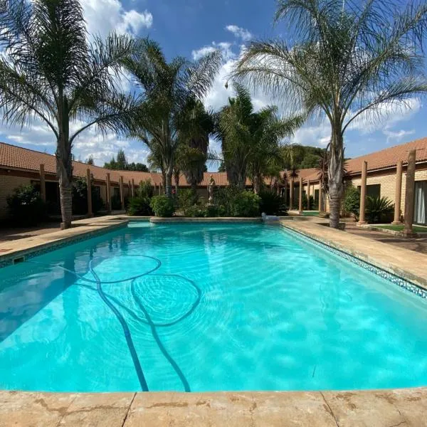 Tamarisk Guest Lodge, hotel v destinaci Benoni