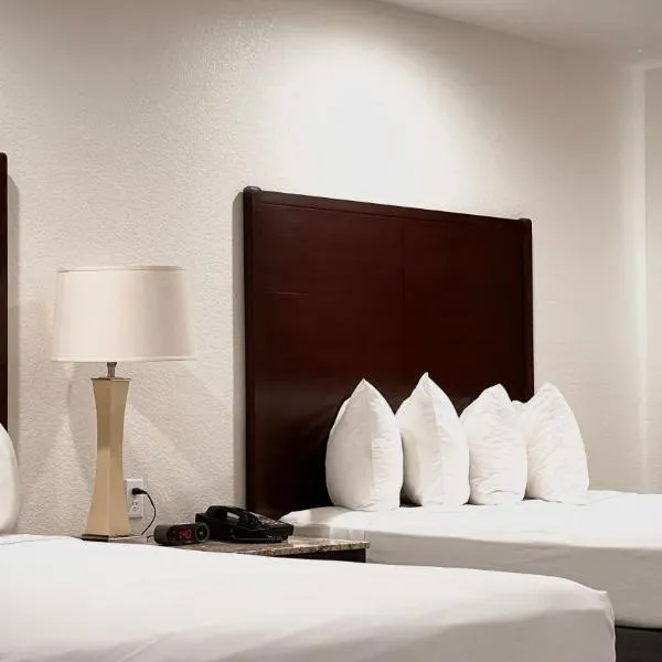 The Yosemite Inn, hotel in Mariposa