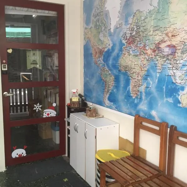 拉瓦宅 輕旅店 - Lawa House #僅接待18-40歲青年旅人#Only for aged 18-40, hôtel à Chiayi