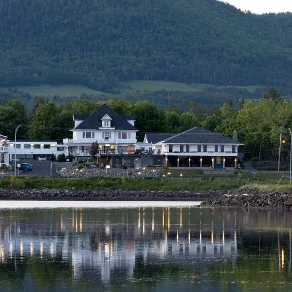 Hôtel Aquamer, hotel a Carleton-sur-Mer
