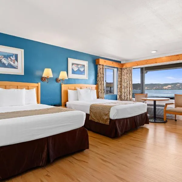 Skylark Shores Resort, hotell sihtkohas Lakeport
