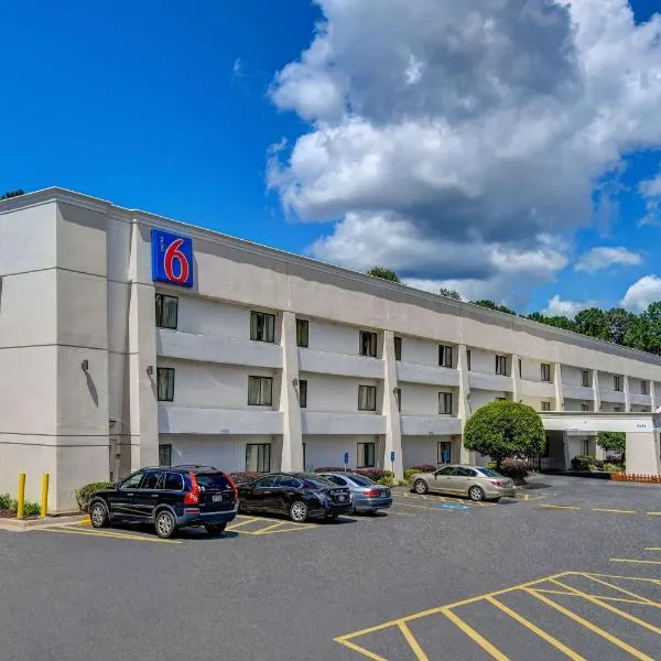 Motel 6-Norcross, GA, hotel in Norcross