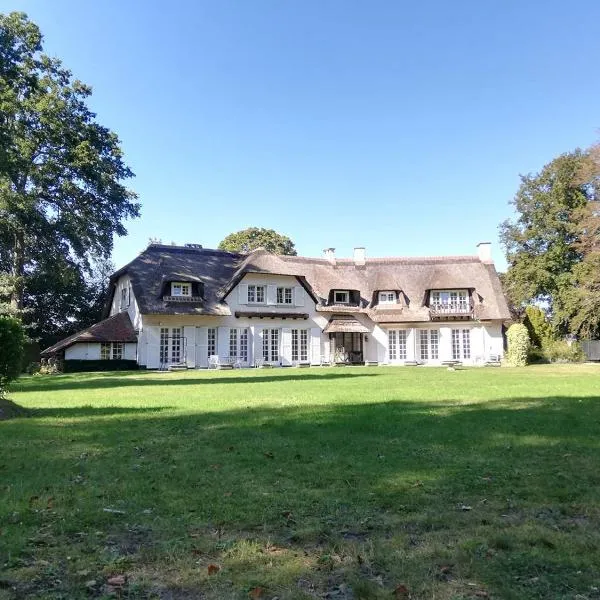 Villa Monceau Louvain la neuve，位于新鲁汶的酒店