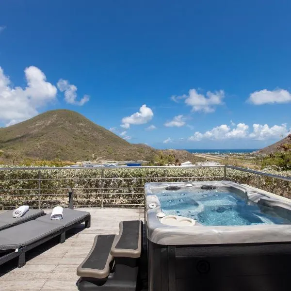 The Rock, hotel v destinaci Cul de Sac