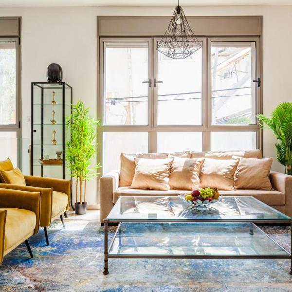 Superior and Spacious Duplex with MAMAD in the Kerem
