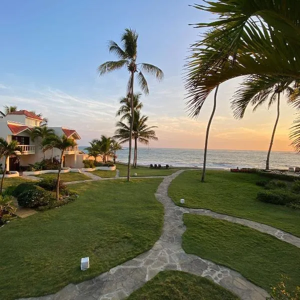 Cabarete Beachfront Condos at Nanny Estate C-5, Hotel in Cabarete