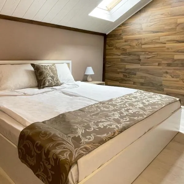 Апартхотел Конниците, Hotel in Weliko Tarnowo