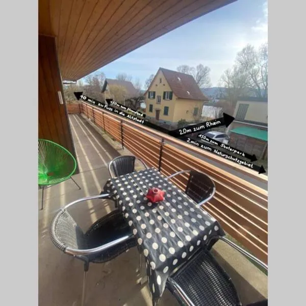 Familien-Haus,Garten,Grill,20m zum Rhein, hôtel à Stein am Rhein