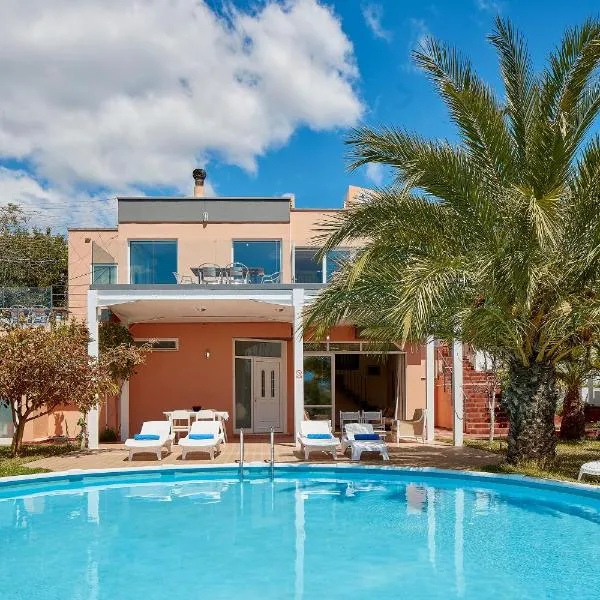 Seafront Villa Longobardi, hotel Haniában