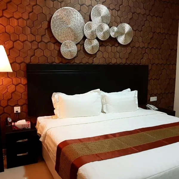 Tanuf Residency Hotel, hotel v destinaci Nazvá