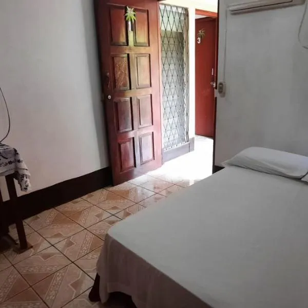 Tropical Dreams Hostel, ξενοδοχείο σε Corn Island