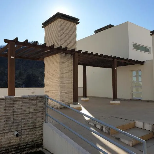 Altavista Penthouse T2，科維良的飯店