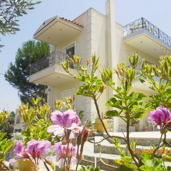 Areti & Maria Apartments, Hotel in Gythio