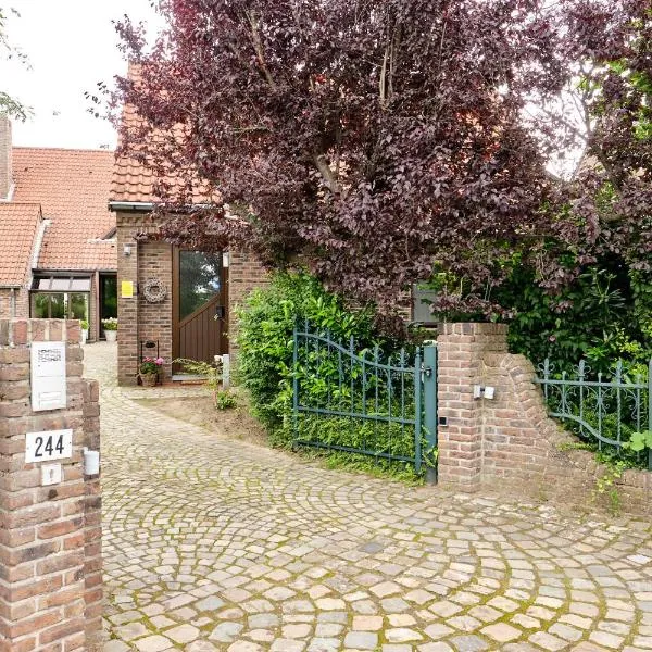 Pieters Huis, Hotel in Kinrooi