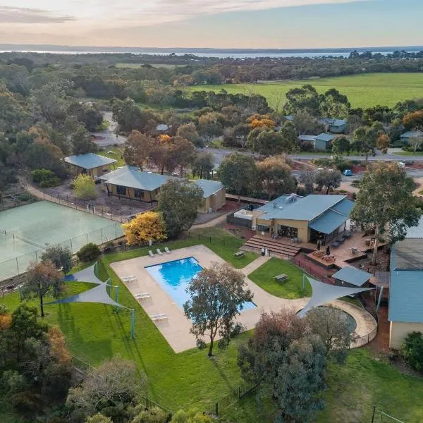 Ramada Resort by Wyndham Phillip Island, hotel v destinaci Cowes