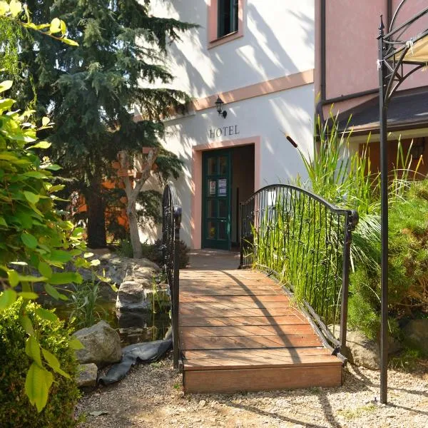 Hotel Via Ironia, hotell sihtkohas Vysoké Mýto