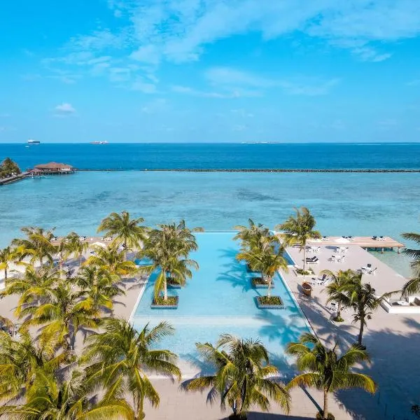 Villa Nautica Paradise Island Resort, hotel em Atol de Malé Norte