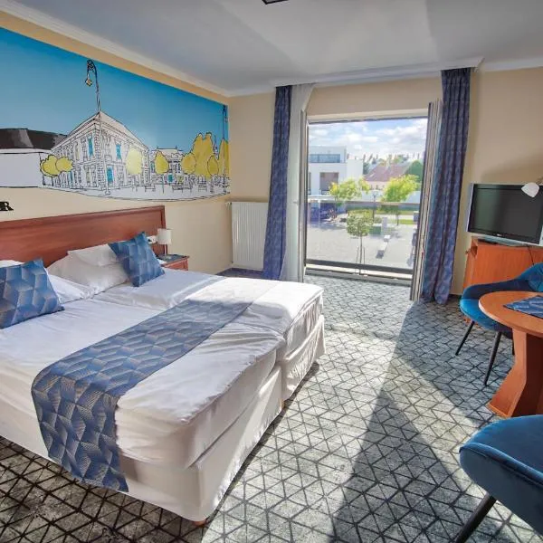 Hotel Viktória, hotel u gradu Šarvar