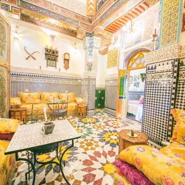 Palais Fes Yahya - family hosting, hotel in Fès al Bali
