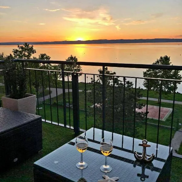 Best Panoráma Apartman, hotel in Siófok
