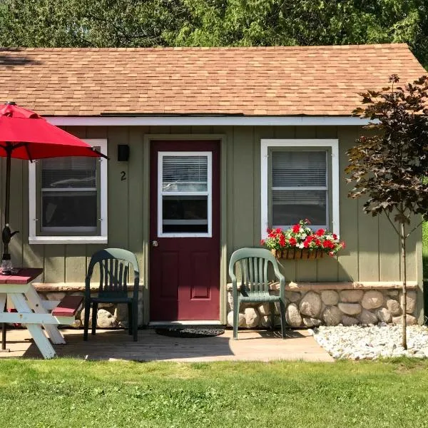 Cedar Ridge Cabins, hotel in Honor