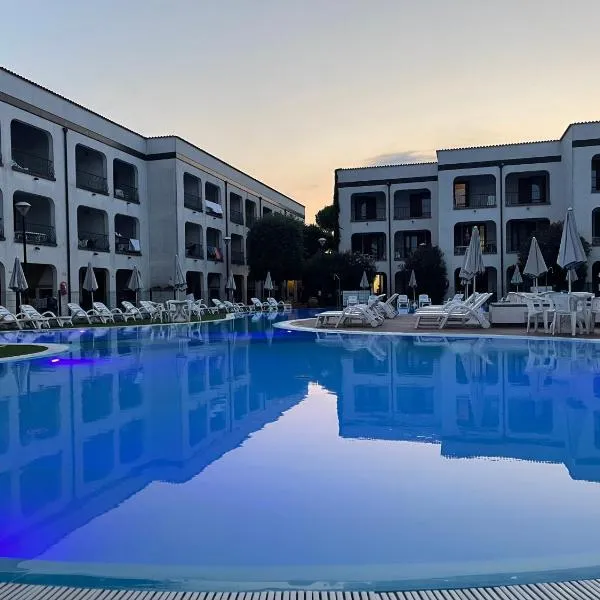 Michelangelo Holiday & Family Resort, hotel in Lido di Spina