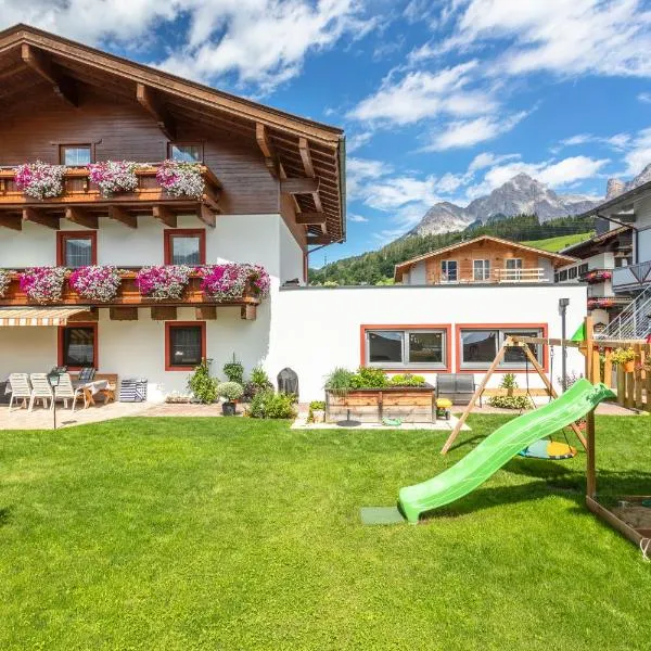 Appartements Wagnerhaus, hotel in Maria Alm am Steinernen Meer