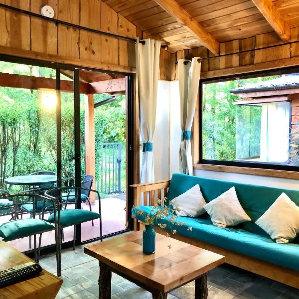 Cabañas Peumayén Neltume、ネルトゥメのホテル