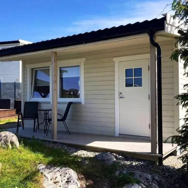 Feriehus med Sjøutsikt, ξενοδοχείο σε Sætra