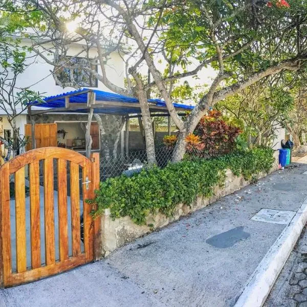 Hostal Suiza, Hotel in Puerto Baquerizo Moreno