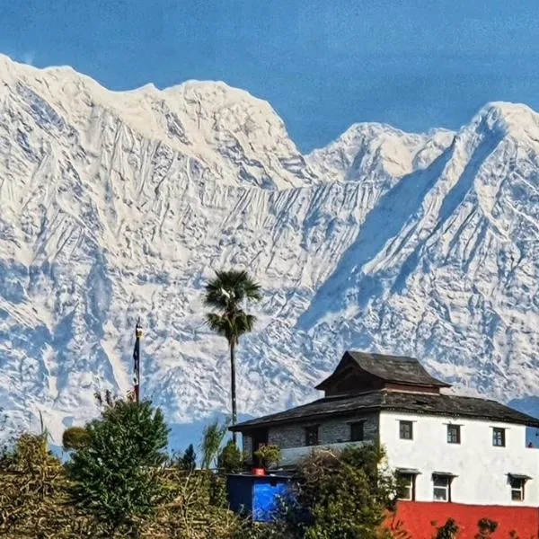 ES Deurali Resort, hotel in Pokhara