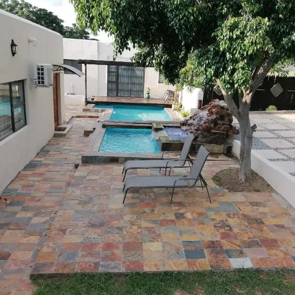 JB Countrylife Accommodation,位于逊邱伦的酒店