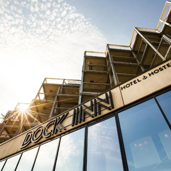 DOCK INN Hostel Warnemünde, hotell sihtkohas Warnemünde