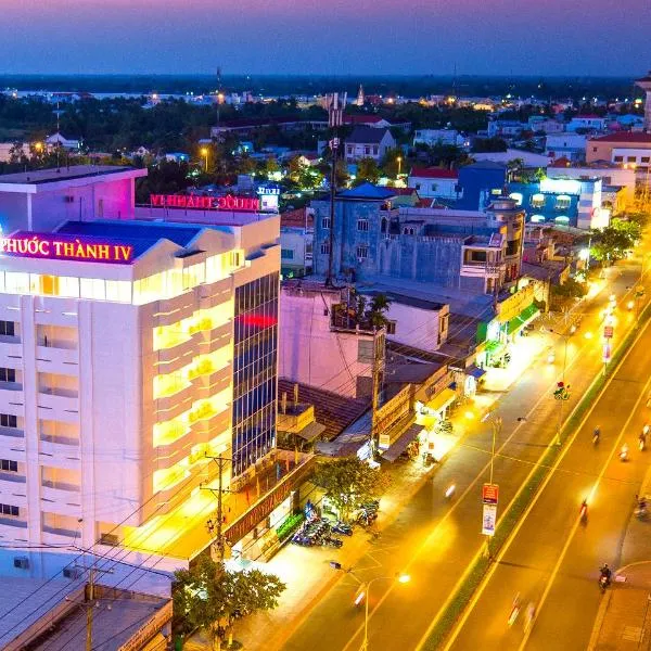 Phuoc Thanh IV Hotel, hotel v destinaci Vinh Long