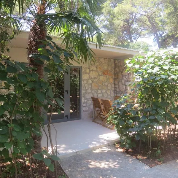 Camping Mia Bungalow & Mobile Home, hotel en Biograd na Moru