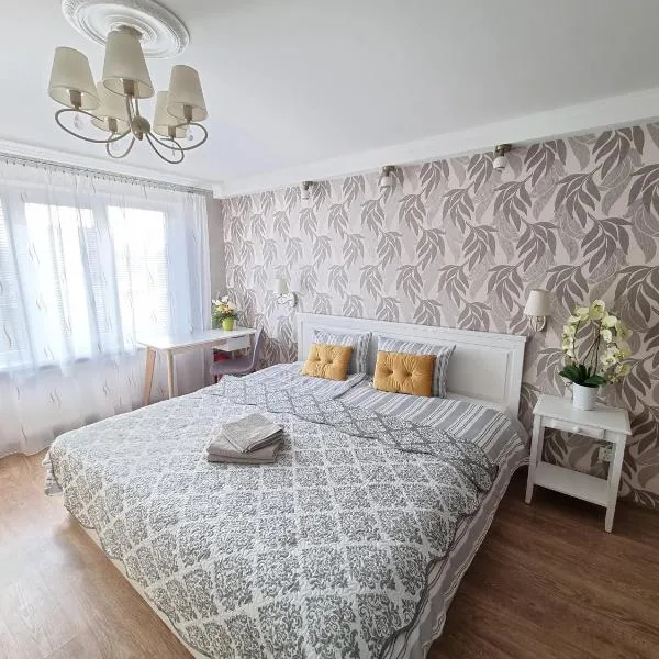 Kraslava 2 Bedroom Lux Apartments, khách sạn ở Krāslava