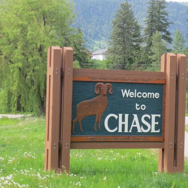 Chase Country Inn, hotel in Chase