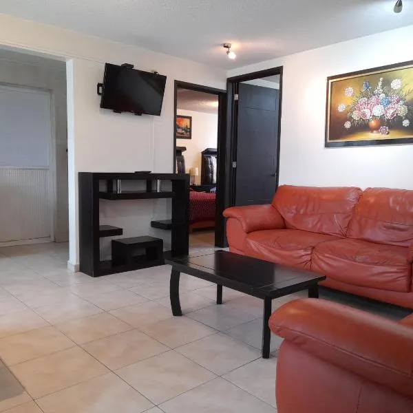 Departamento completo familias o grupos, hotel in Toluca