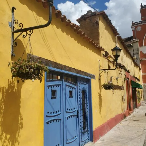 Casa Carmen, hotel in San Cristóbal de Las Casas