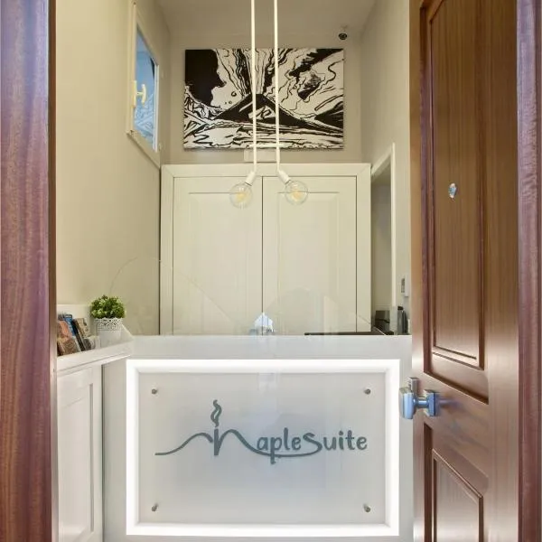 Naplesuite, hotel in Naples