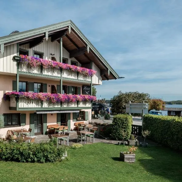 Hotel Garni Möwe am See, hotel v destinaci Prien am Chiemsee