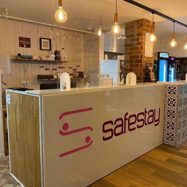 Safestay Bratislava Presidential Palace, hotel v destinaci Bratislava