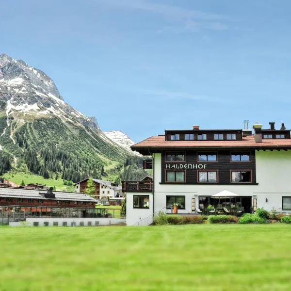 Haldenhof, hotel in Lech am Arlberg