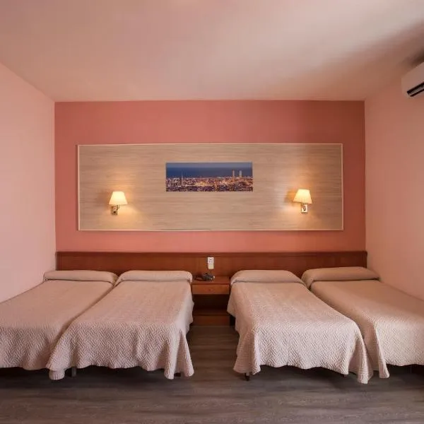 Cuatro Naciones, hotel v destinaci Barcelona
