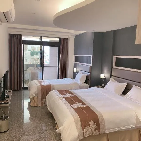Jin Zhan Hotel, хотел в Жинченг