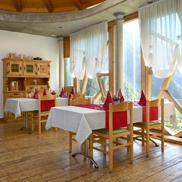 Agriturismo Miravalle、Brusioのホテル
