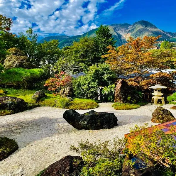 Onsen & Garden -Asante Inn-, hotel in Hakone