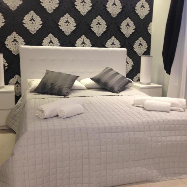 ROMAnce Cosimato Trastevere B&B, Rome